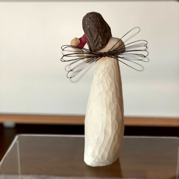 Willow Tree Angel of the Heart Figure - Picture 3 of 5